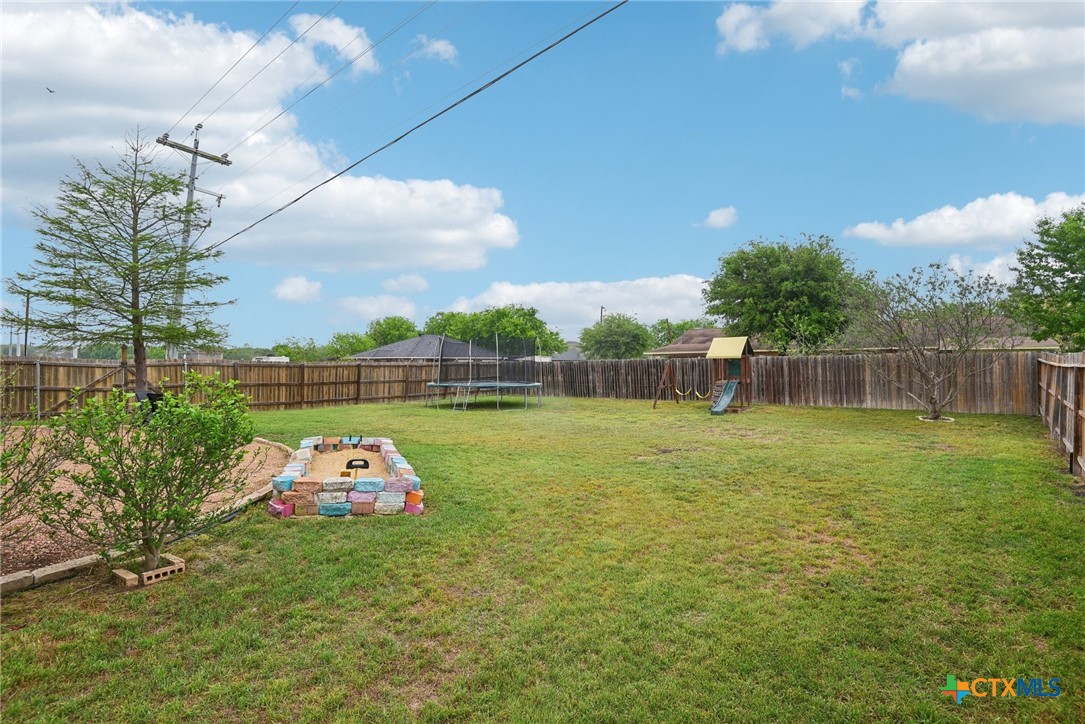 2585 White Wing Way