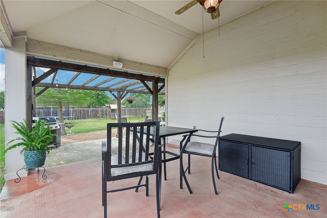 2585 White Wing Way