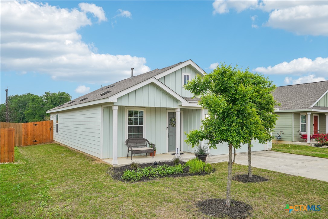 5672 Jasmine Spur