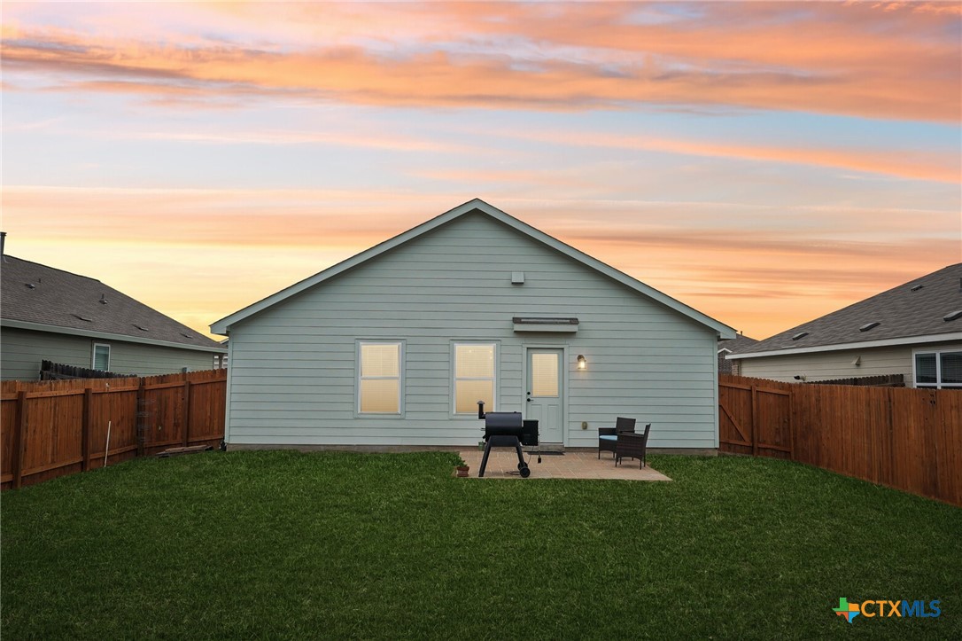 5672 Jasmine Spur