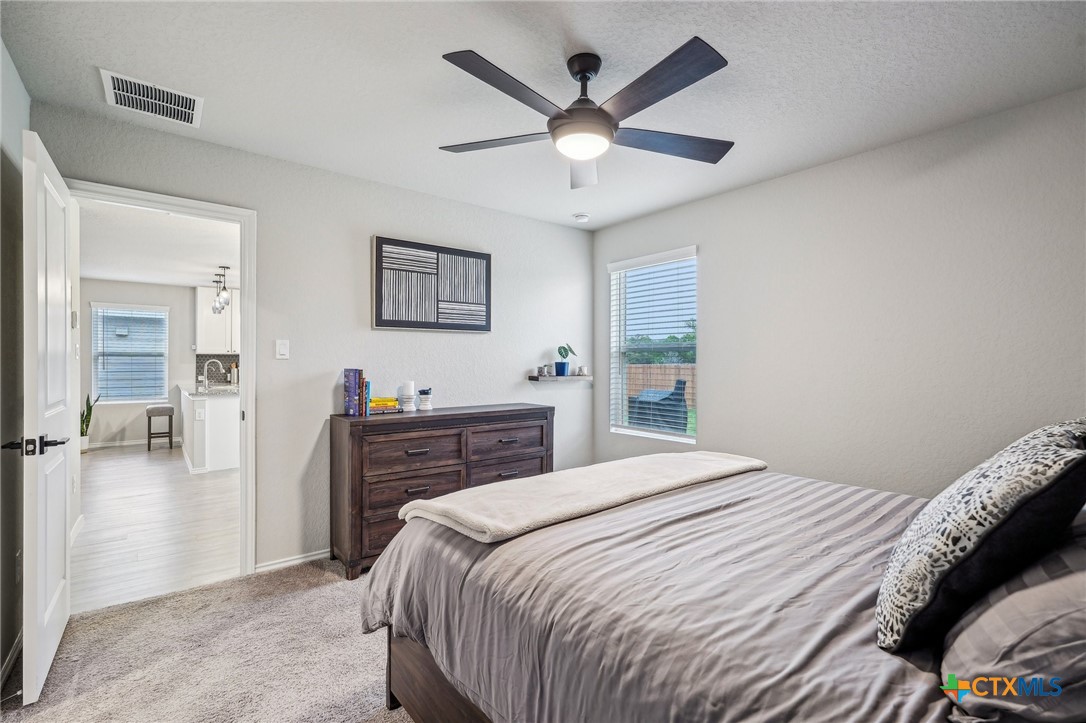 5672 Jasmine Spur