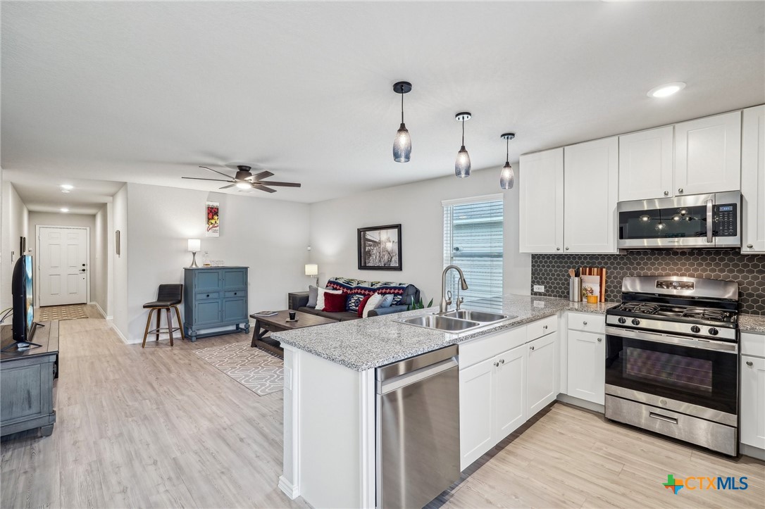 5672 Jasmine Spur