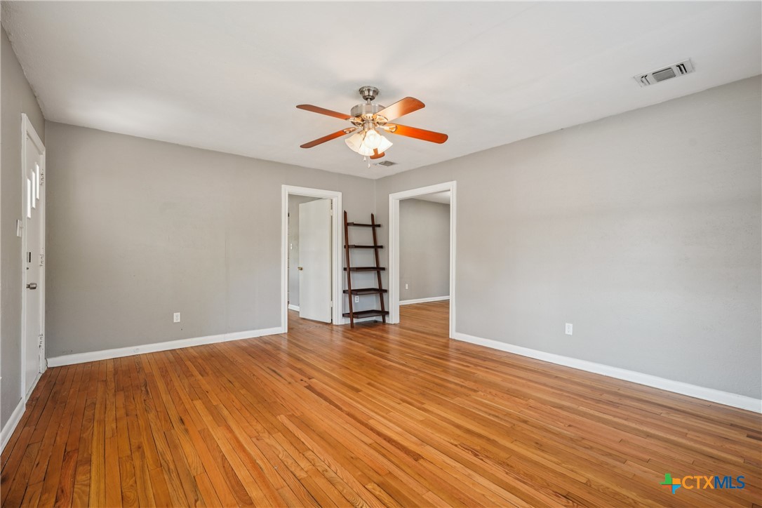 402 Burges
