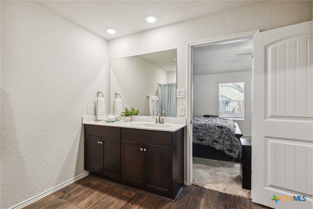 759 Ocelot Court