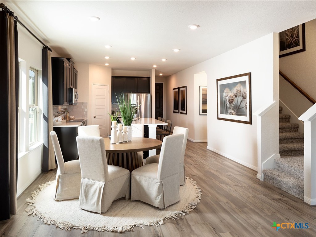 1552 Ravine Way