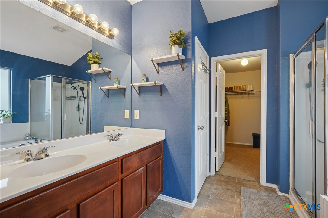 2854 Oakdell Trail