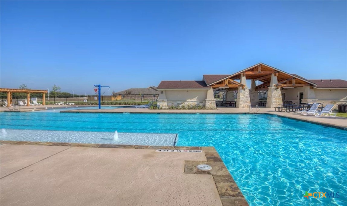 2854 Oakdell Trail