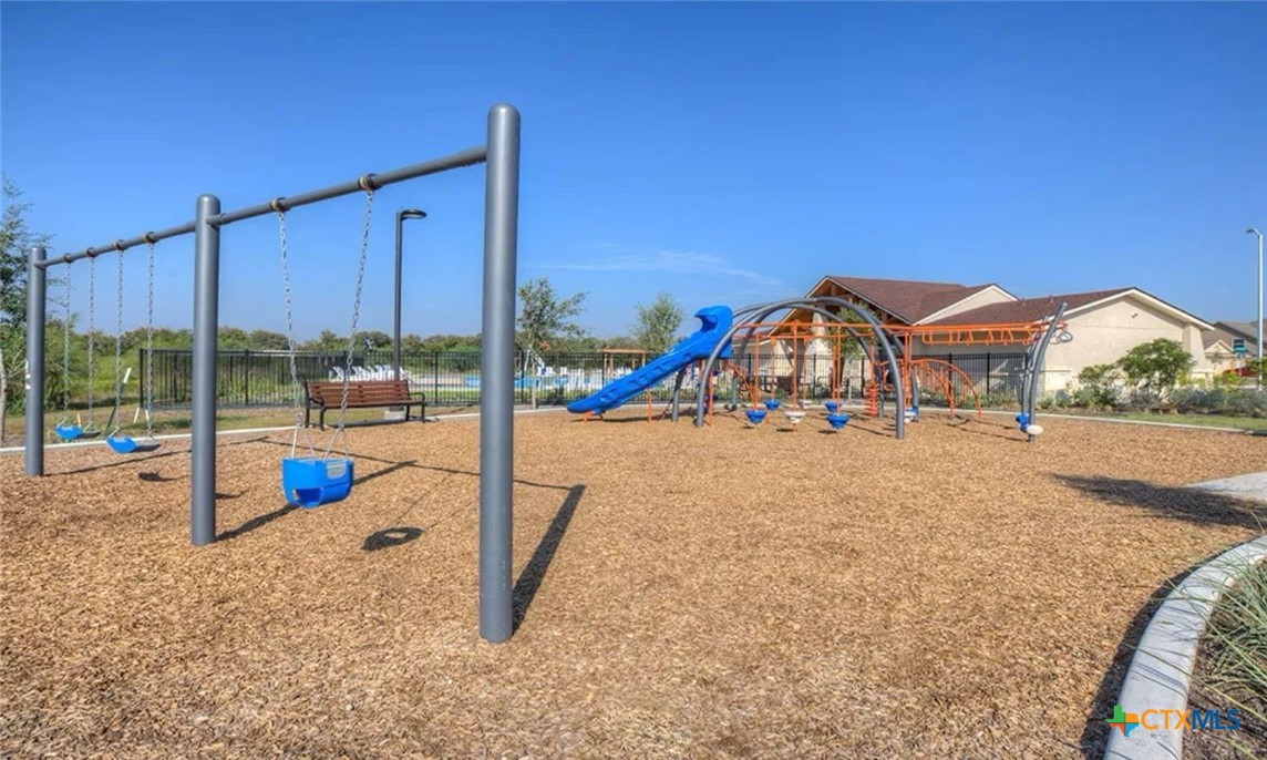 2854 Oakdell Trail