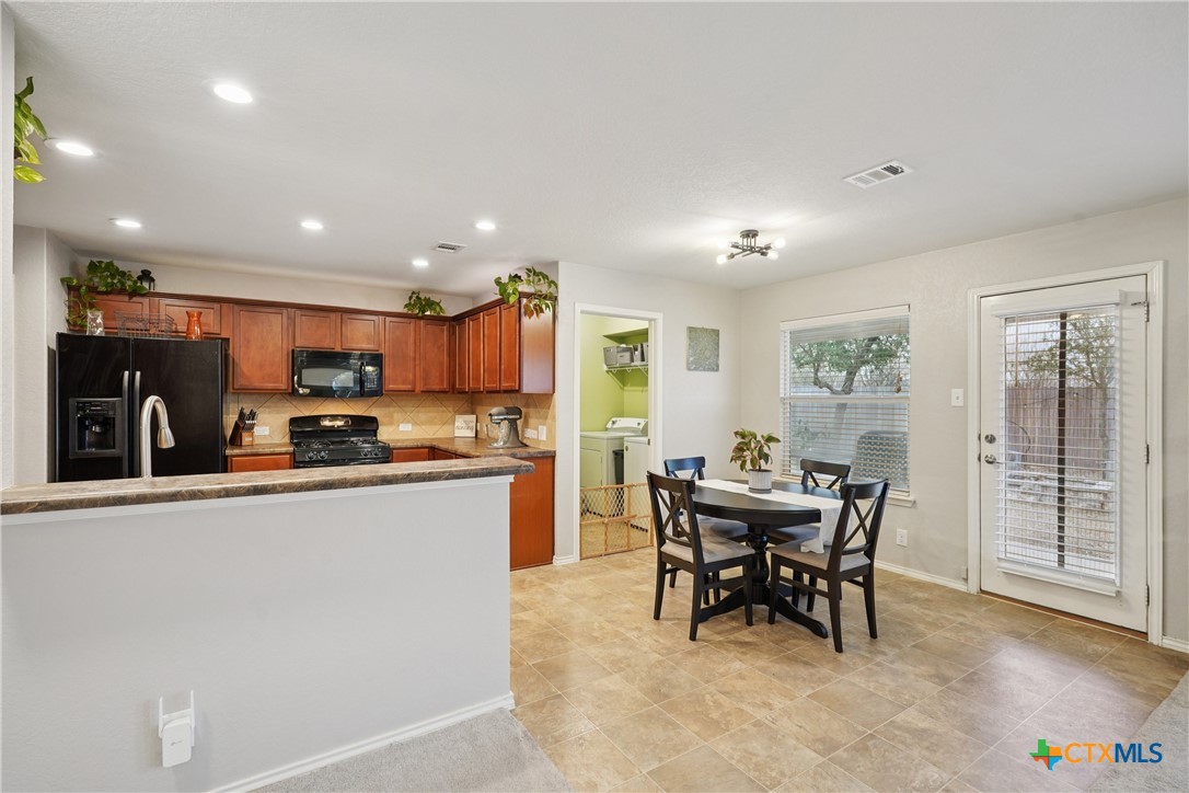 2854 Oakdell Trail