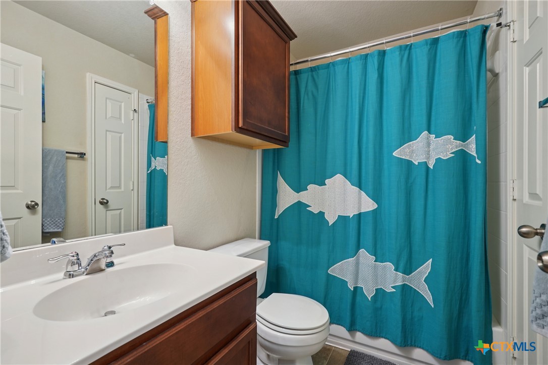 2854 Oakdell Trail