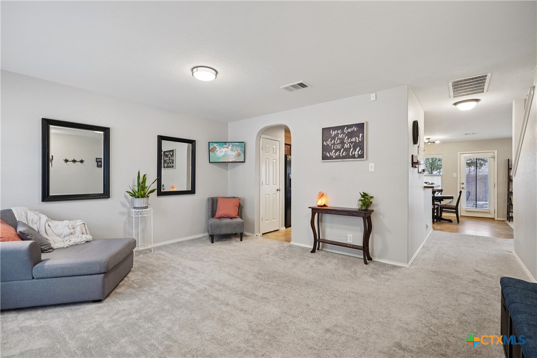 2854 Oakdell Trail