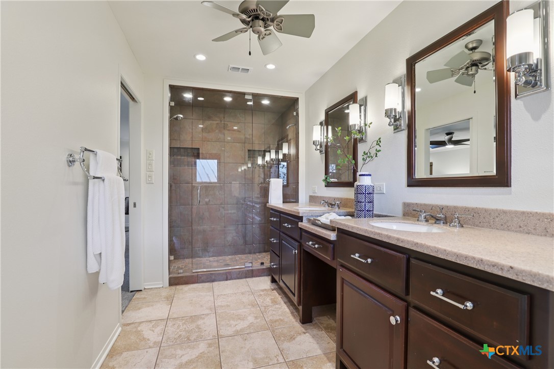 714 Starcrest
