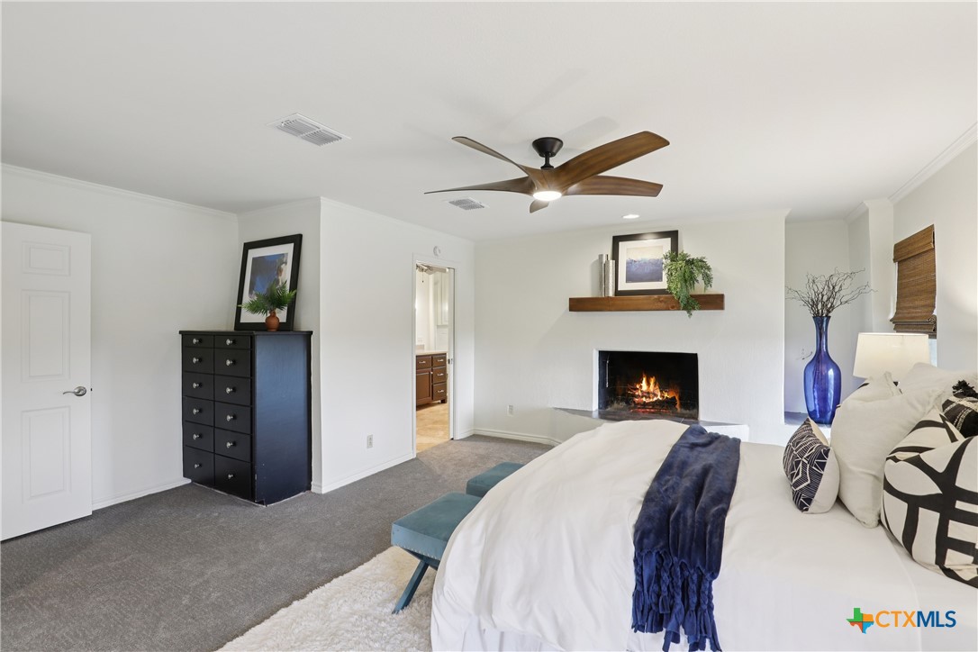 714 Starcrest