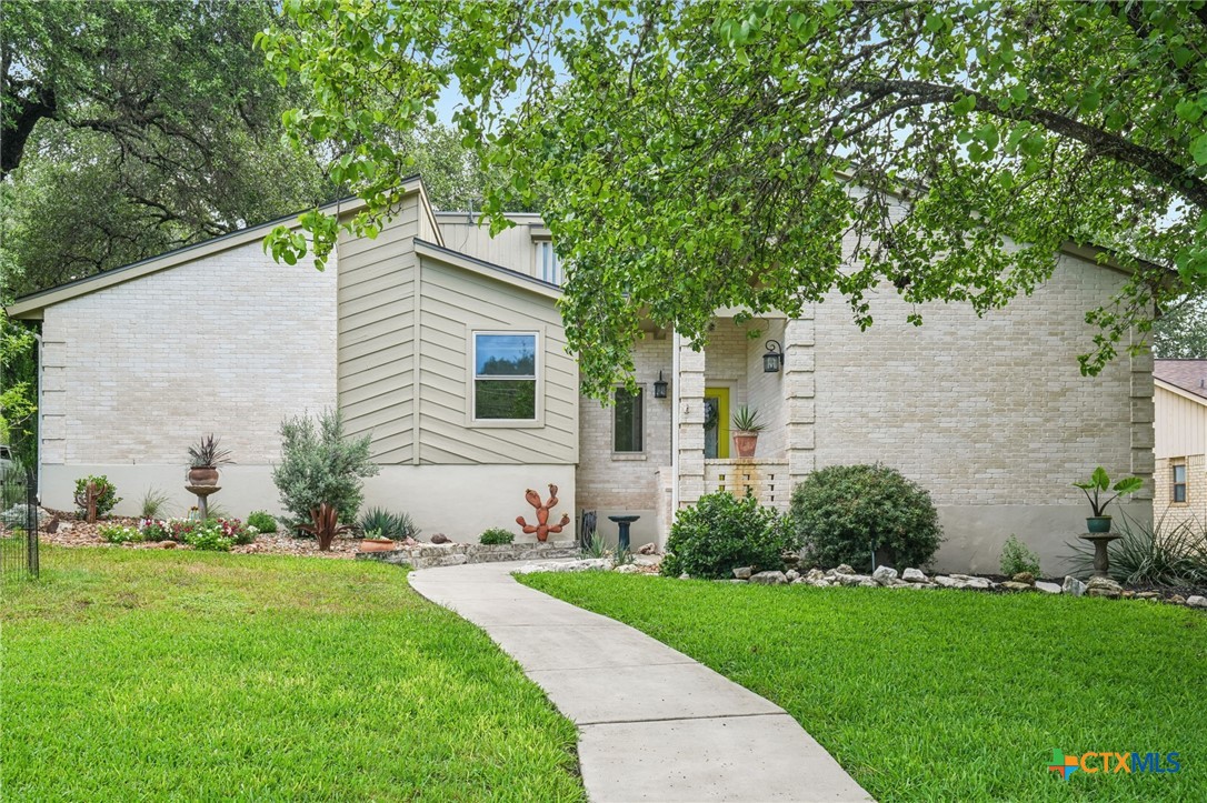 714 Oakwood Boulevard
