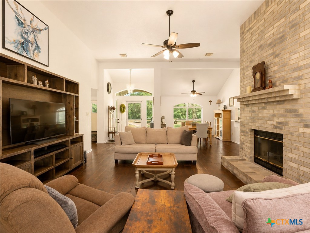 123 Elk Ridge