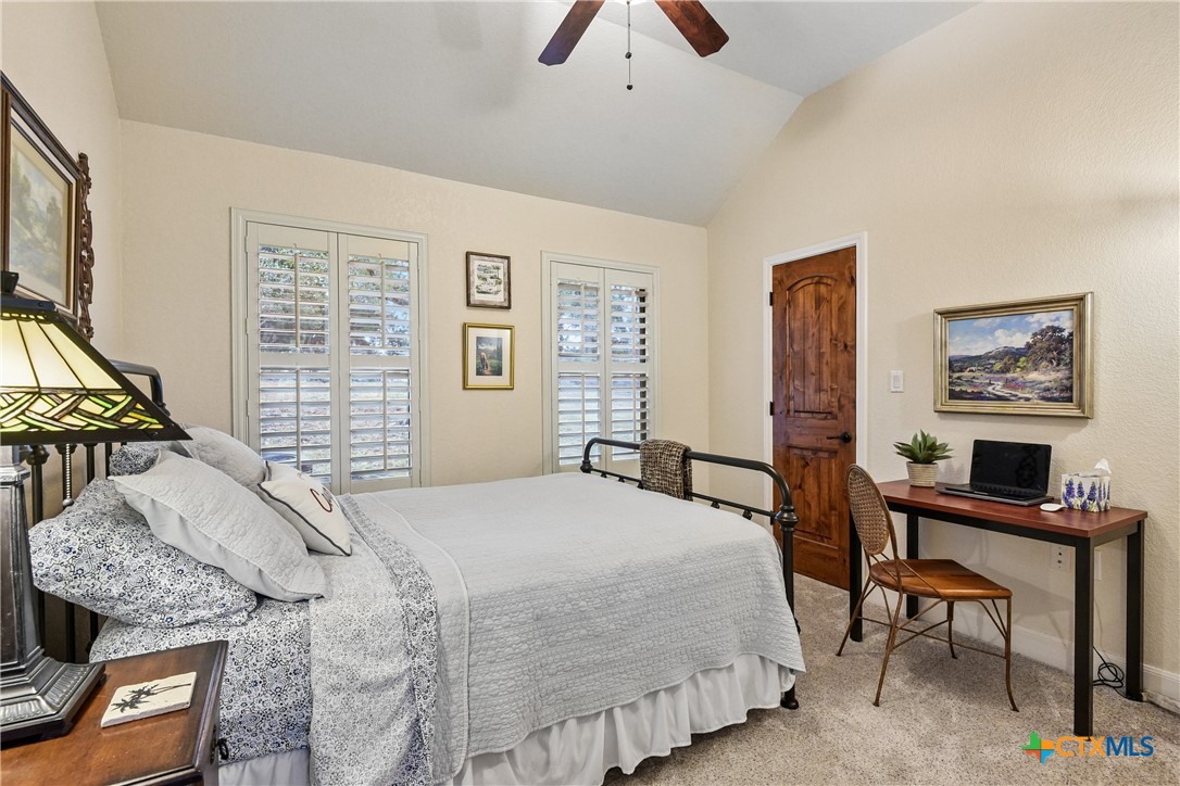 178 Whitell Bay