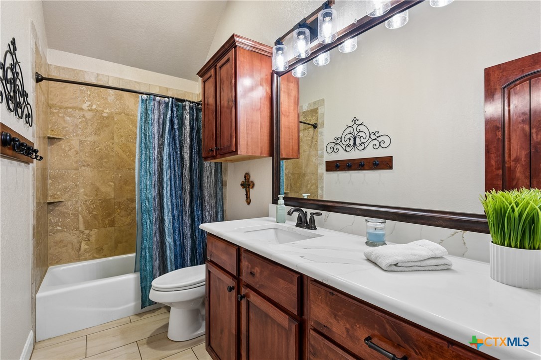 178 Whitell Bay