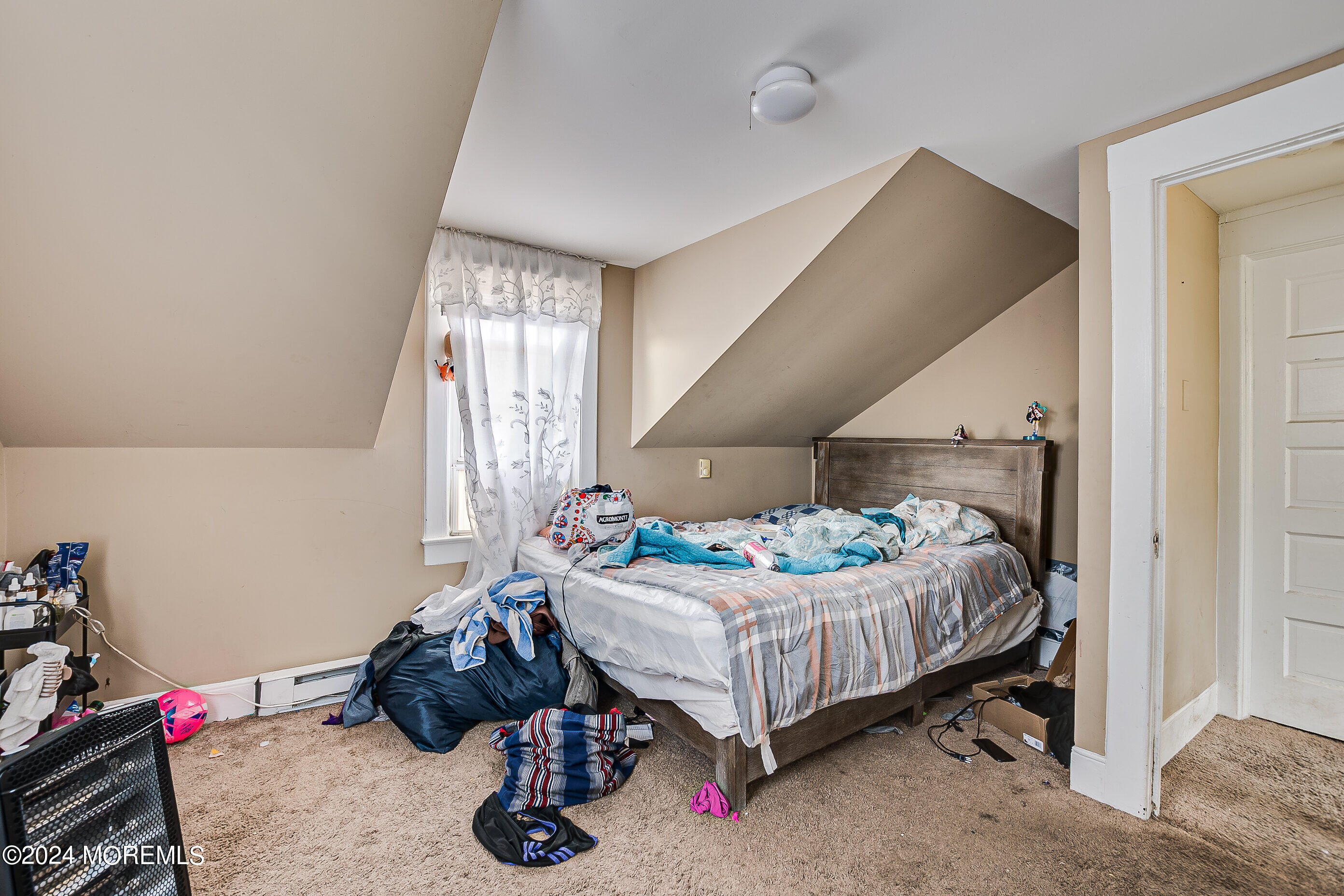 1403 10th Avenue