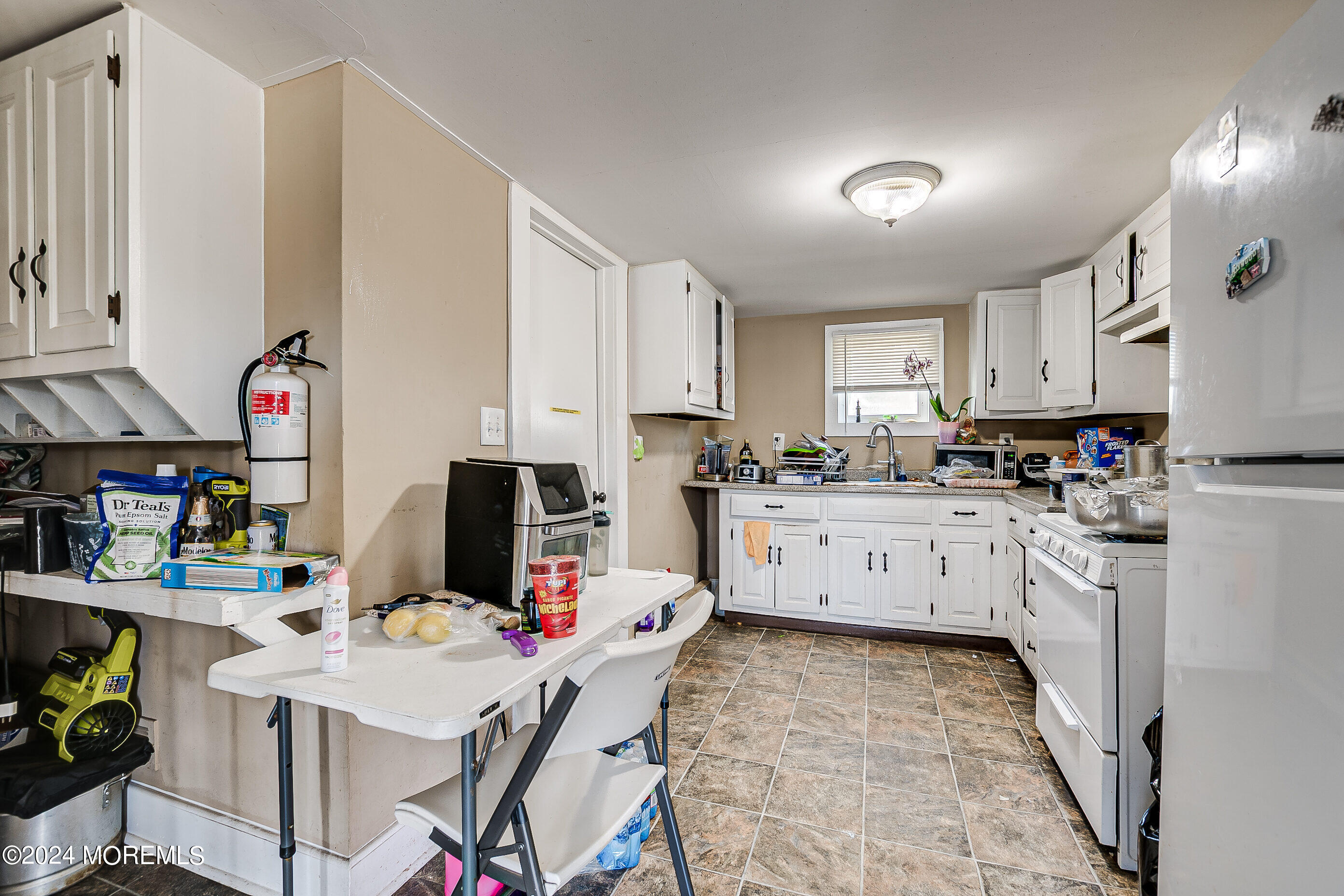 1403 10th Avenue