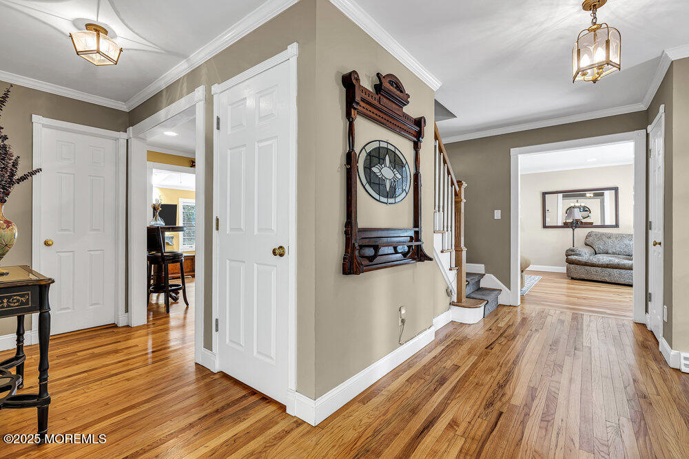 166 S Lake Drive