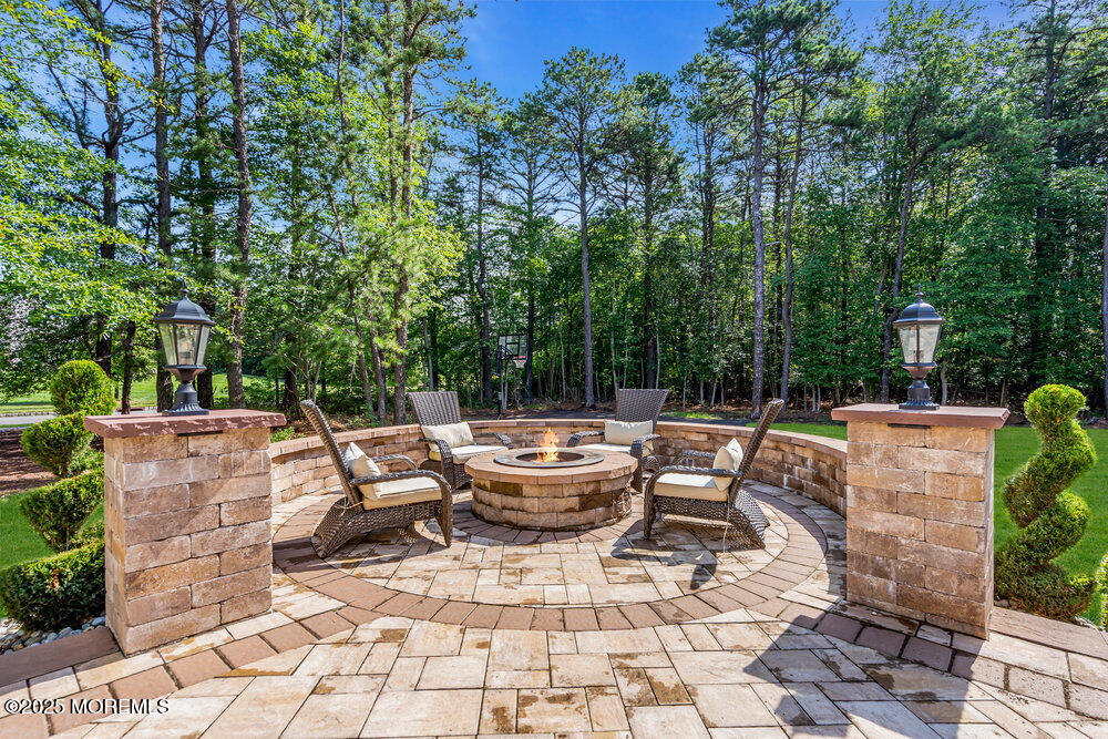 1 Opal Court