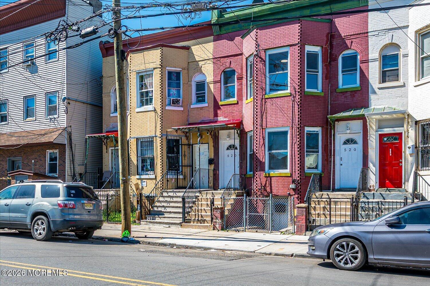 520 E Jersey Street B