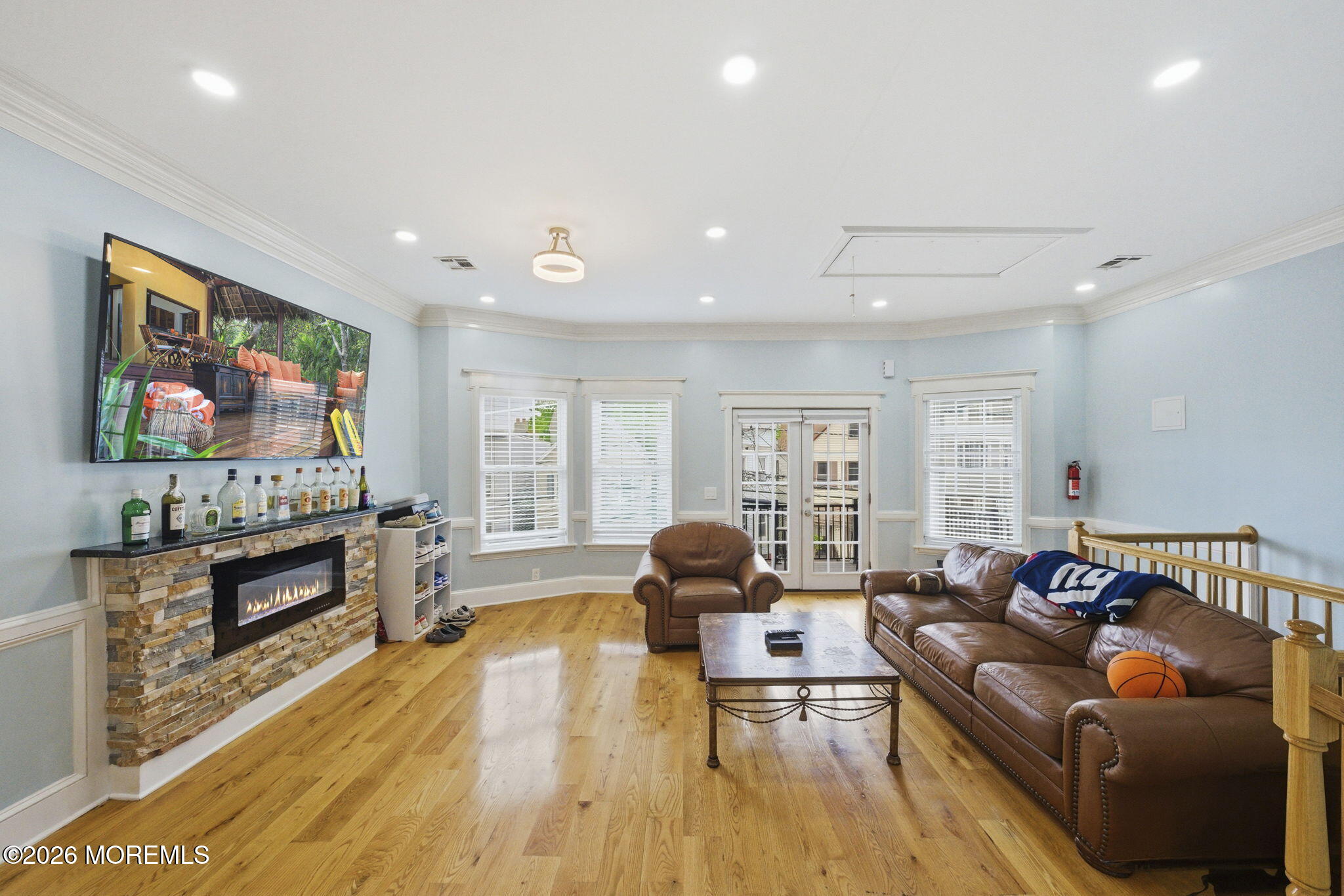245 Jewett Avenue