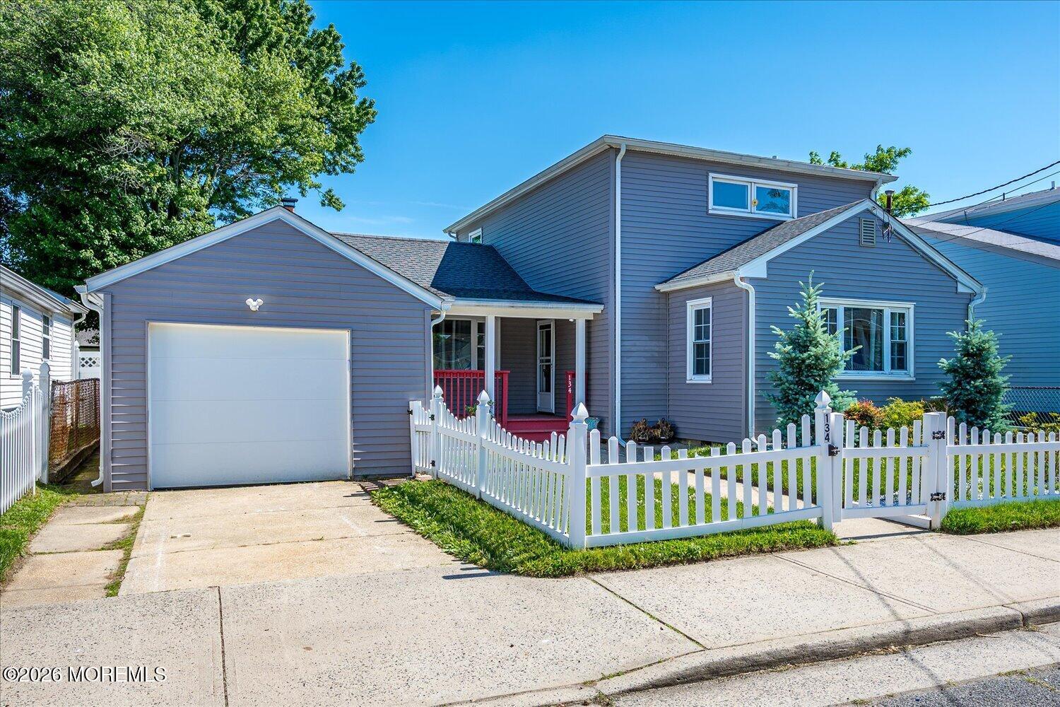 134 Maple Avenue