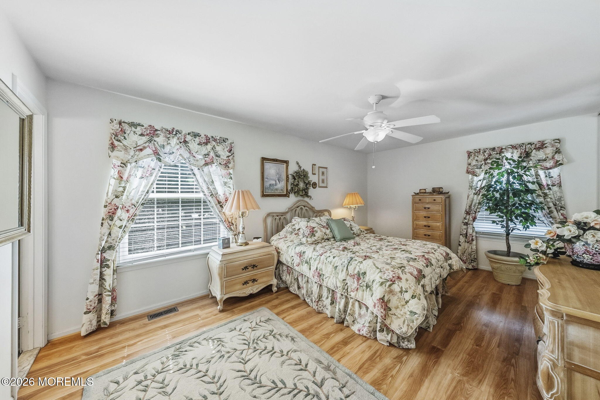 15 Cherry Bend Drive N