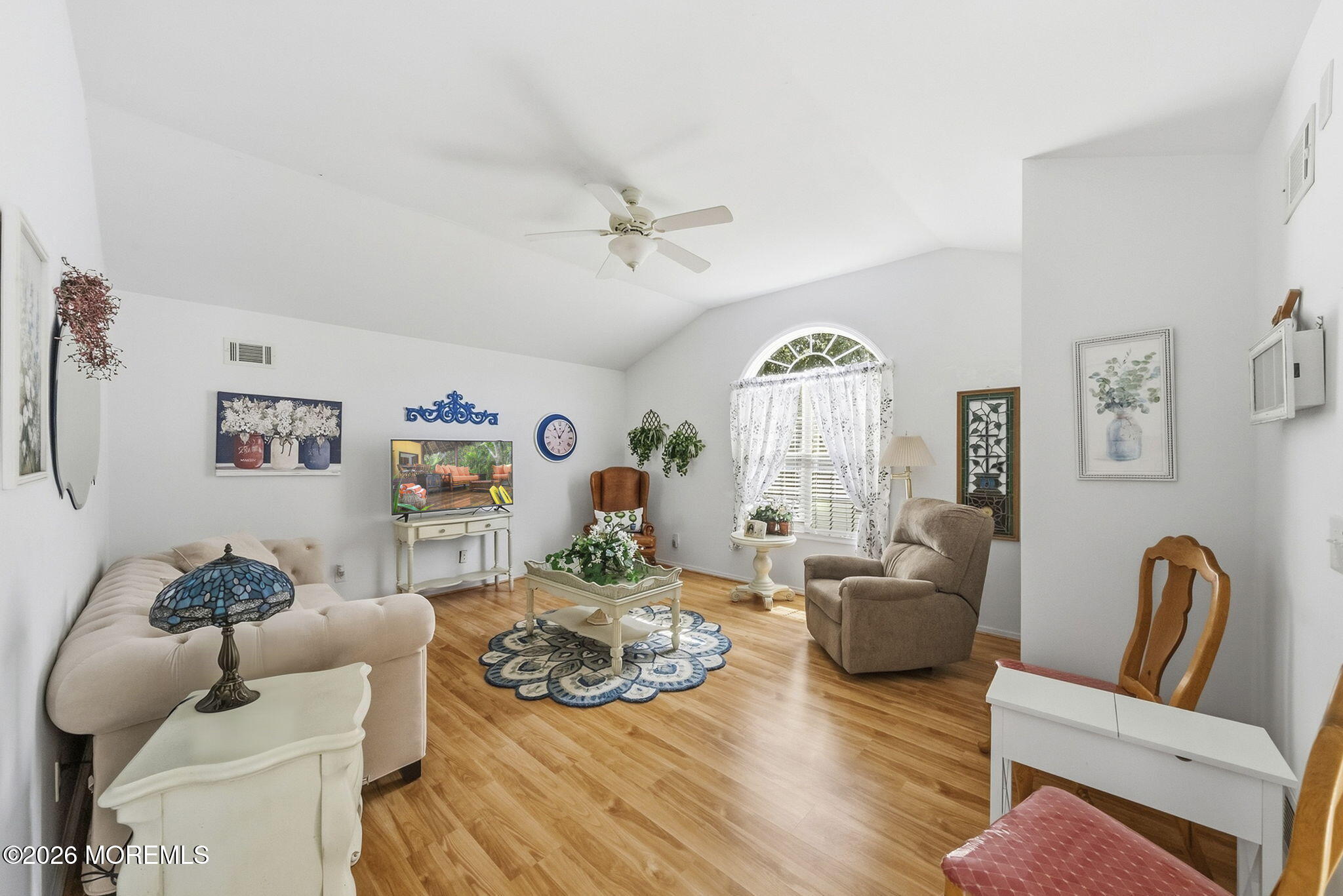 15 Cherry Bend Drive N