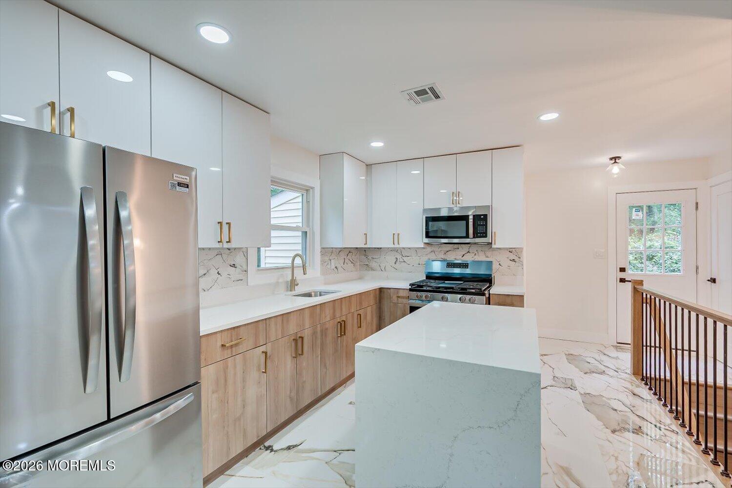 25 Woodbrook Drive