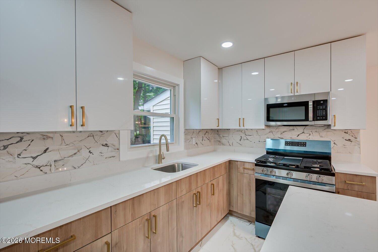 25 Woodbrook Drive