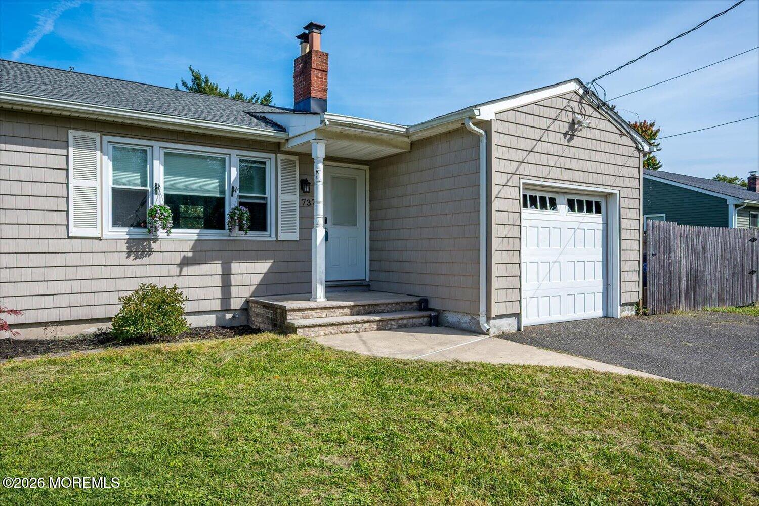 737 Brookside Drive
