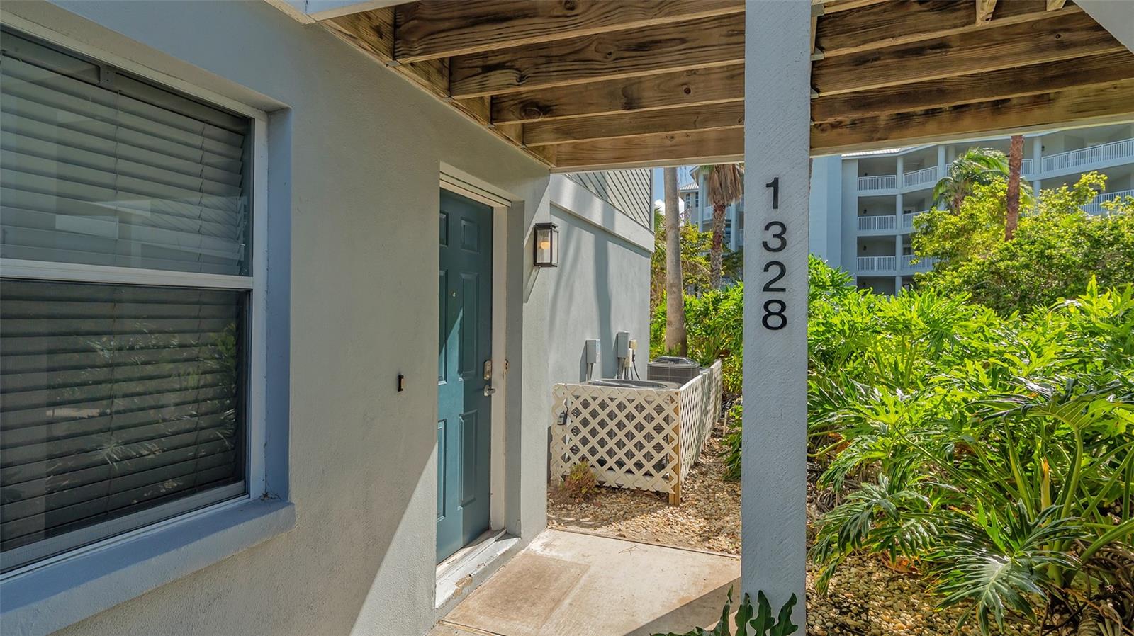 1328 SIESTA BAYSIDE DR #1328-C