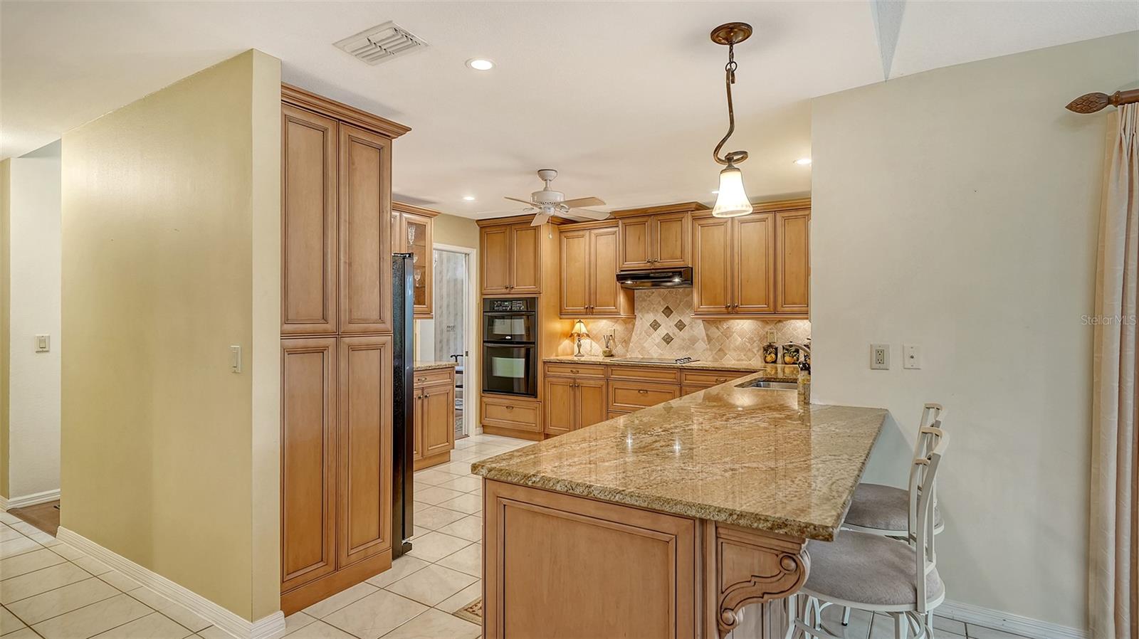 7426 WEEPING WILLOW BLVD