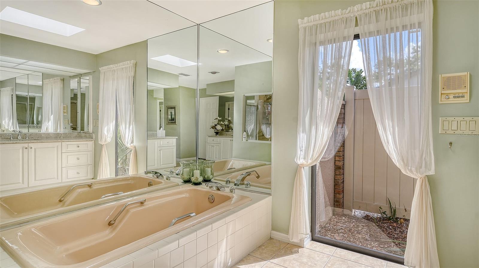 7426 WEEPING WILLOW BLVD