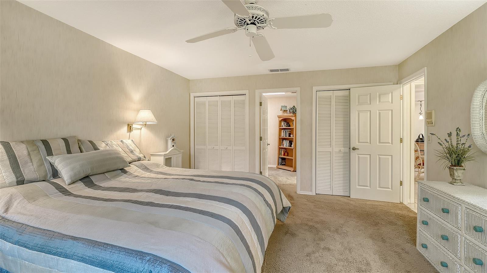 7426 WEEPING WILLOW BLVD