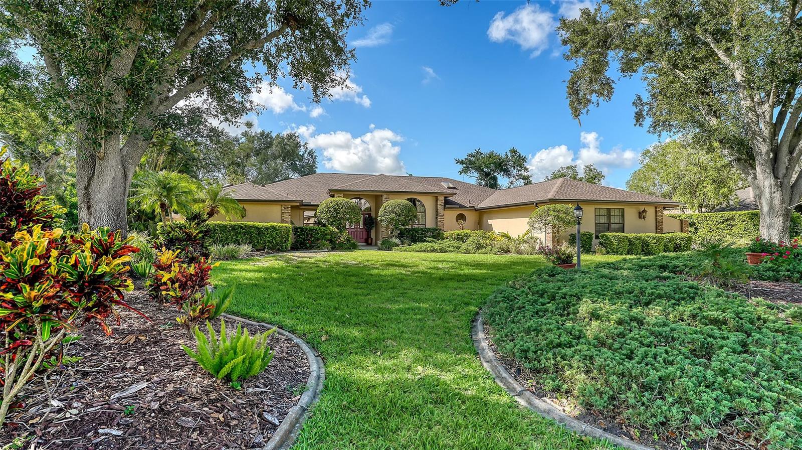 7426 WEEPING WILLOW BLVD