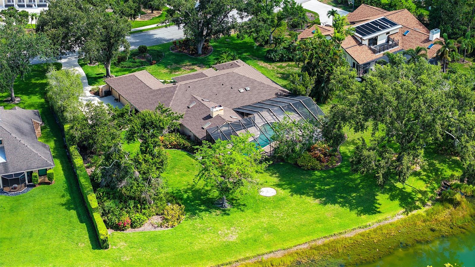 7426 WEEPING WILLOW BLVD