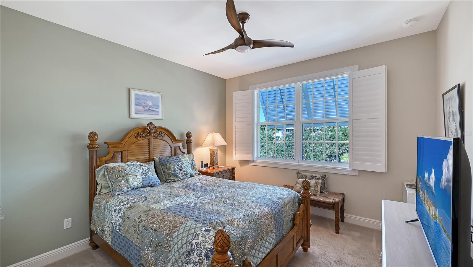 260 HIDDEN BAY DR #405