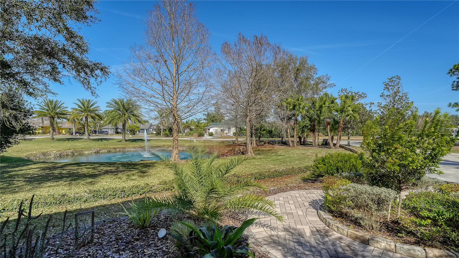 2098 PALM VIEW RD