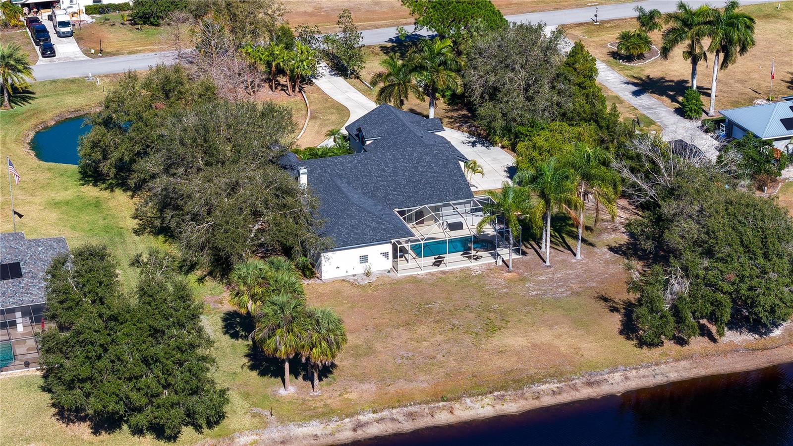 2098 PALM VIEW RD