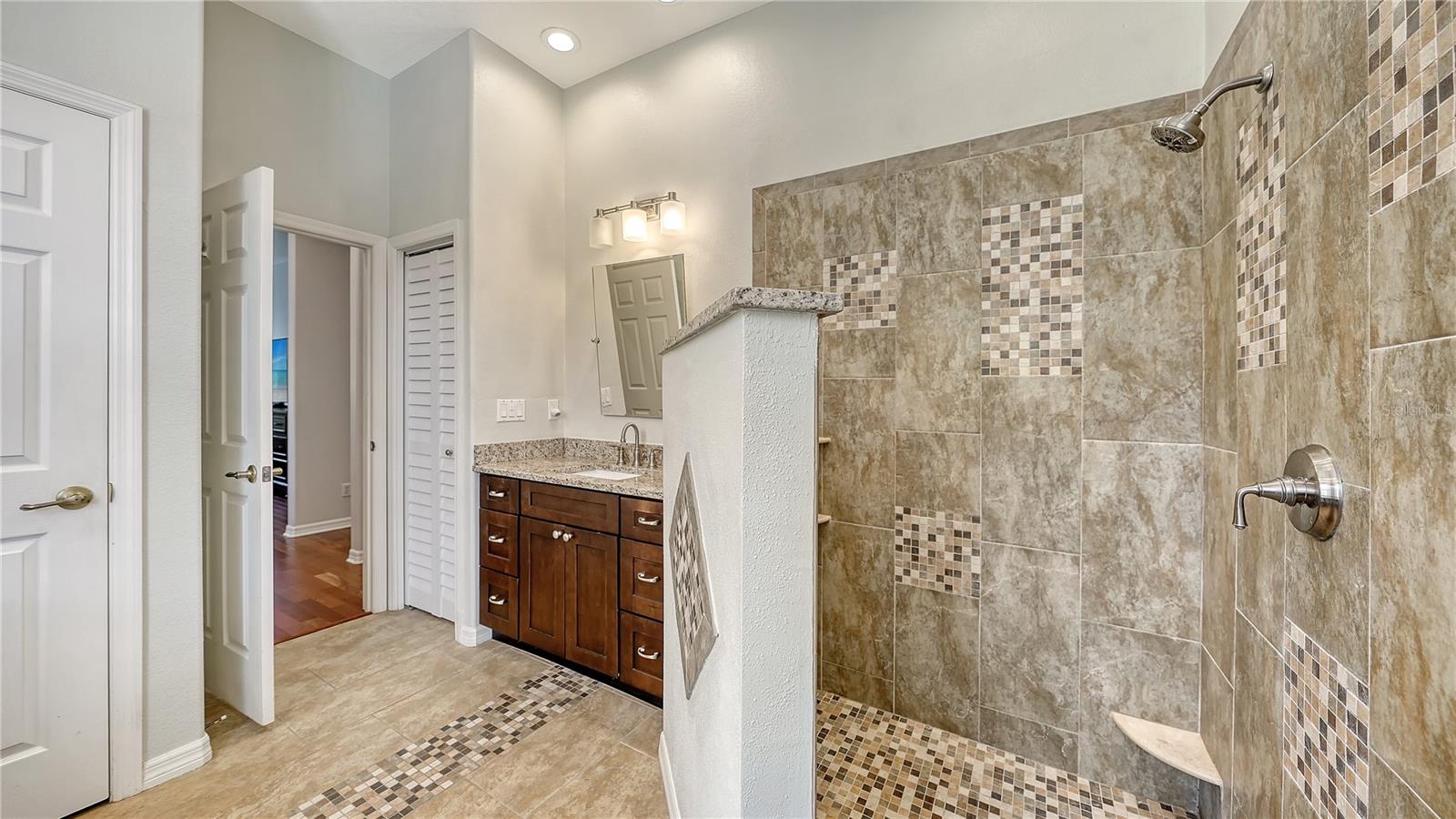 767 FORDINGBRIDGE WAY