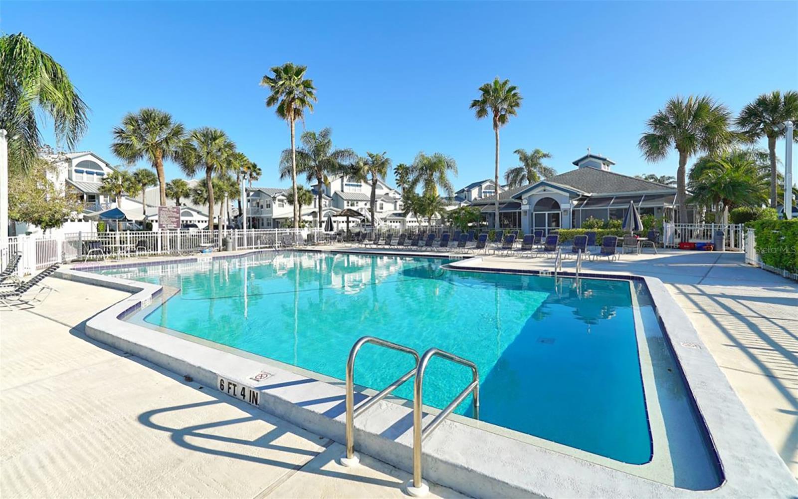 1350 SIESTA BAYSIDE DR #1350B