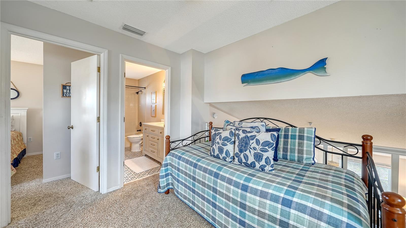 1350 SIESTA BAYSIDE DR #1350B