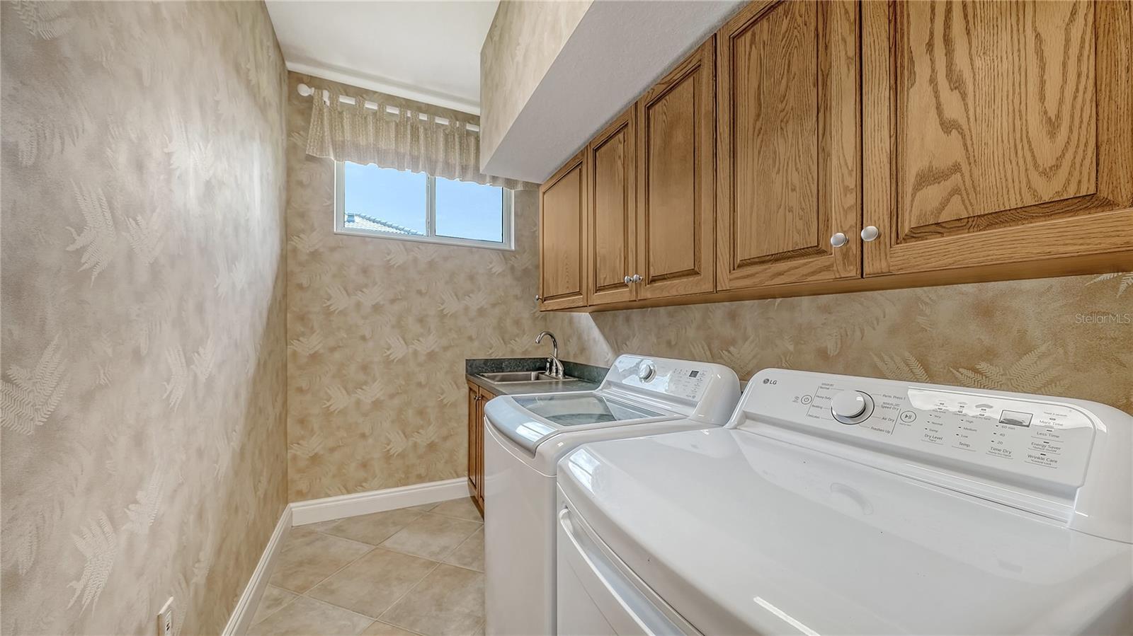 3271 ALEX FINDLAY PL