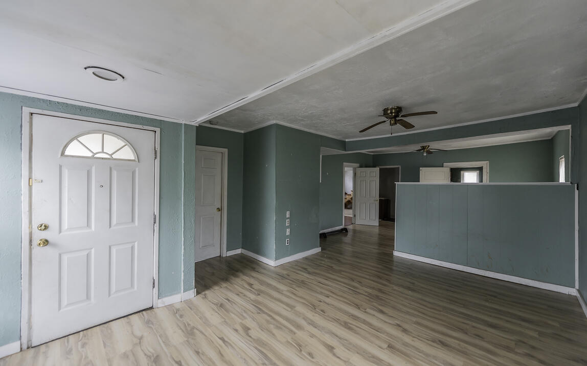 1600 E 46th Street Pl