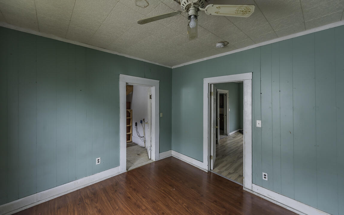 1600 E 46th Street Pl