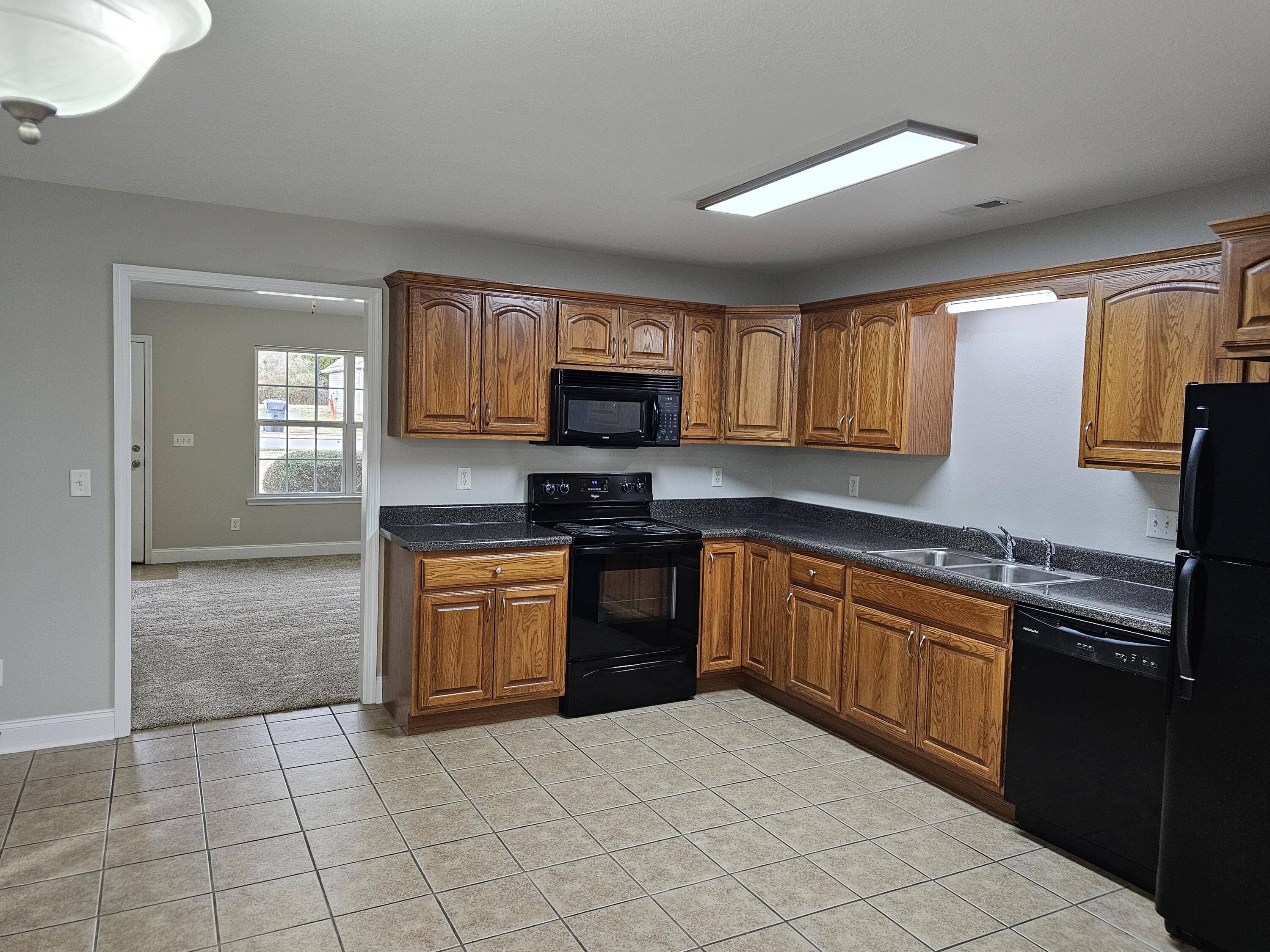 65 Dove Dr, LaFayette