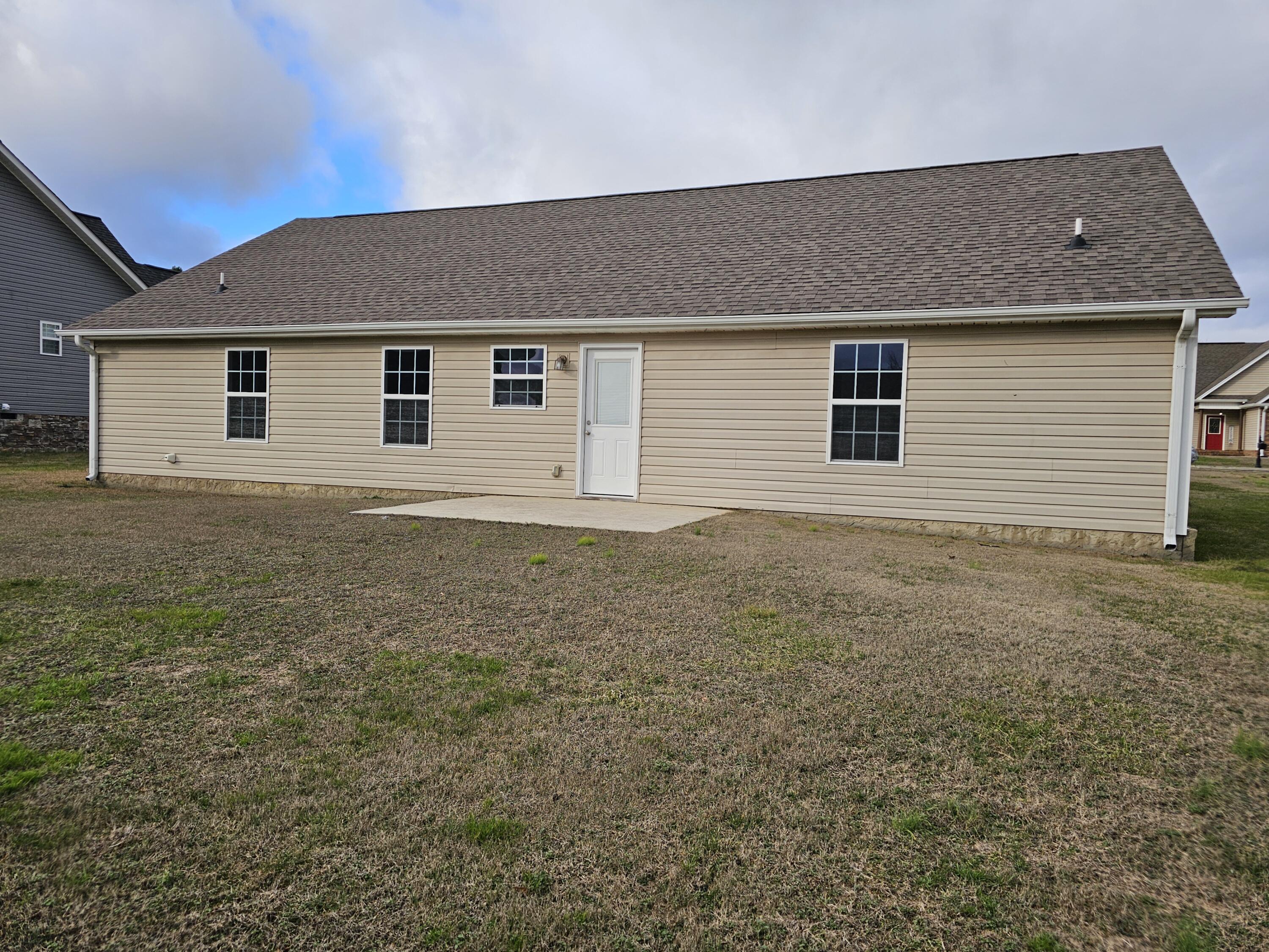 65 Dove Dr, LaFayette